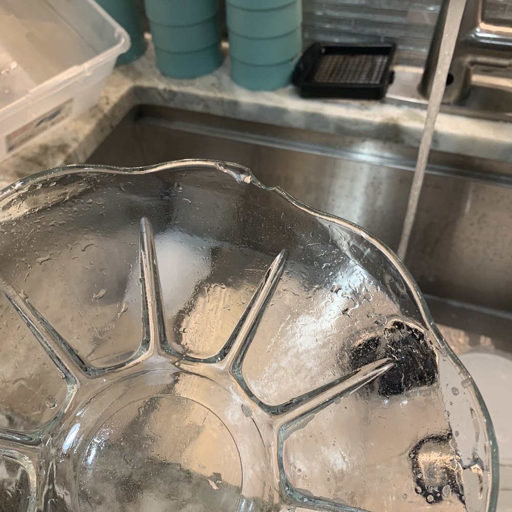 All That Matters Moving LLC - Broken serving dish - Movers Near Me All That Matters Moving LLC - Broken serving dish - Movers Near Me
