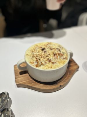 little uluh (Manhattan) by null