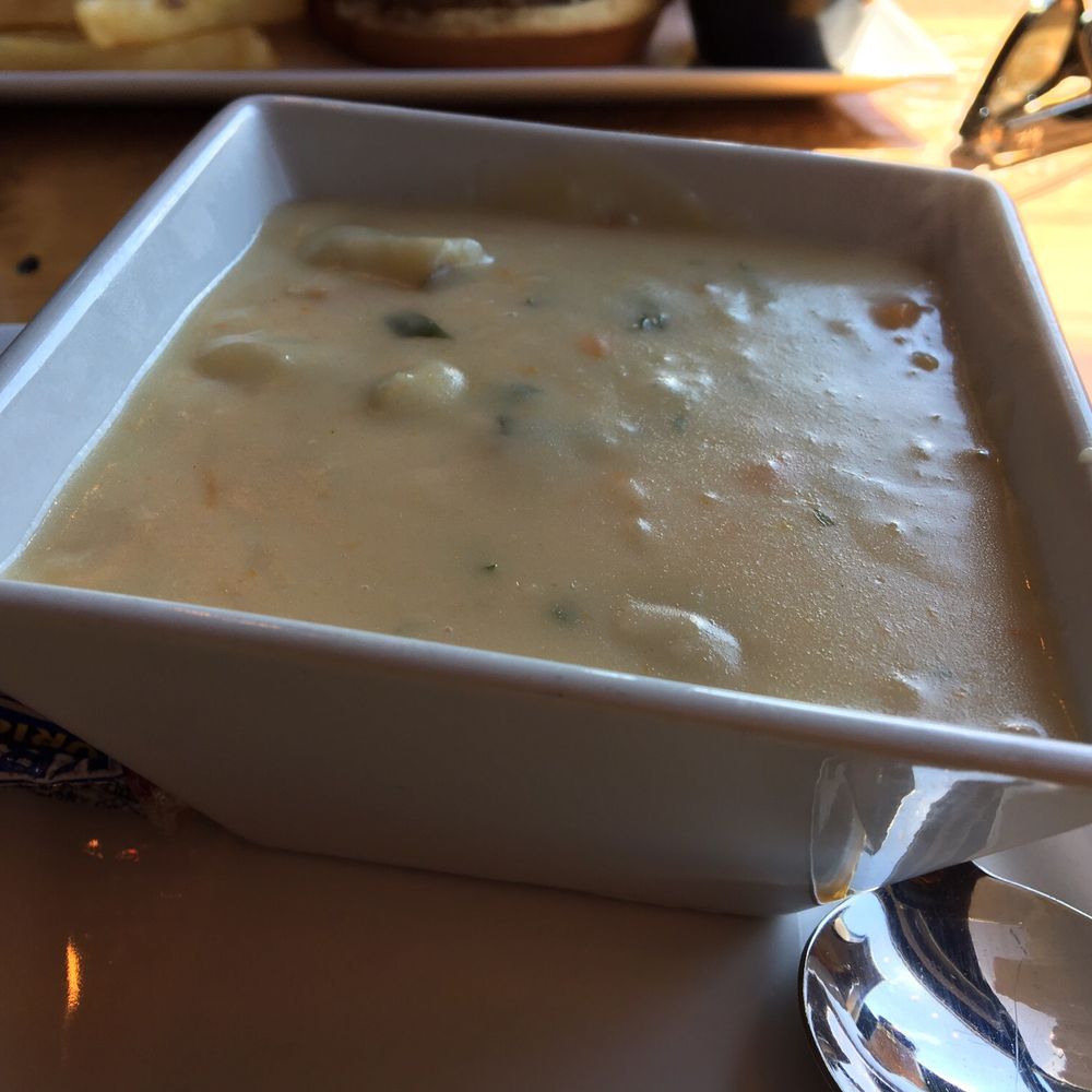 Waterfront Warehouse - Clam chowder - Gastropubs Near Me - Kenosha, Wisconsin Waterfront Warehouse - Clam chowder - Gastropubs Near Me - Kenosha, Wisconsin