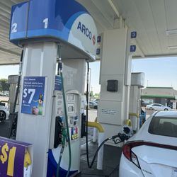 Arco Station - Fill up &.....
