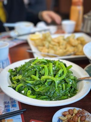 Atlantic Seafood and Dim Sum by null