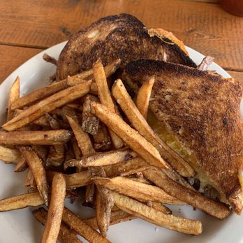 New Wave Cafe - Short Rib Grilled Cheese Sandwich with fries - American Near Me - Philadelphia, Pennsylvania