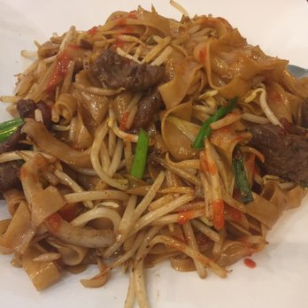Spicy Noodle - Chow Fun is the litmus test for Chinese food. If this basic dish fails the so does the restaurant. They passed. :) - Chinese Near Me - Montreal, Quebec Spicy Noodle - Chow Fun is the litmus test for Chinese food. If this basic dish fails the so does the restaurant. They passed. :) - Chinese Near Me - Montreal, Quebec
