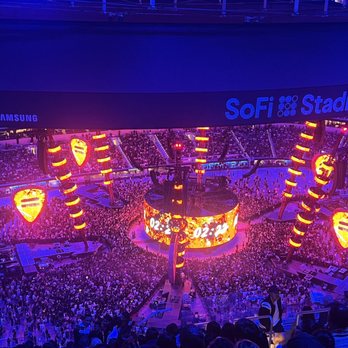 SoFi Stadium - Stadiums & Arenas Near Me - Inglewood, California SoFi Stadium - Stadiums & Arenas Near Me - Inglewood, California