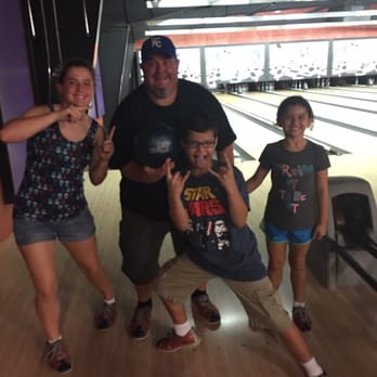 Jesters House - Bowling Near Me - Warsaw, Missouri Jesters House - Bowling Near Me - Warsaw, Missouri