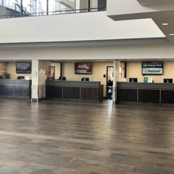Avis Rent A Car - Concierge Desk