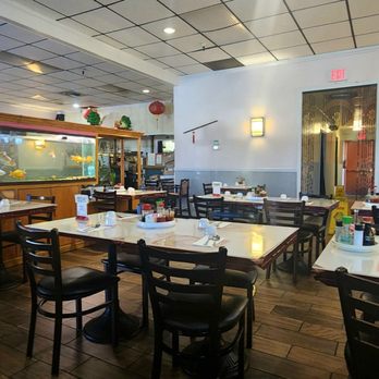 Wah Sing - Dining room - Chinese Near Me - Napa, California Wah Sing - Dining room - Chinese Near Me - Napa, California
