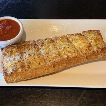 Half Moon Bay Brewing Company - Garlic Cheesy Bread - Seafood Near Me - Half Moon Bay, California Half Moon Bay Brewing Company - Garlic Cheesy Bread - Seafood Near Me - Half Moon Bay, California