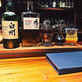 Bar Leather Apron - Imperial - Cocktail Bars Near Me - Honolulu, Hawaii