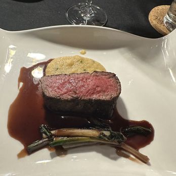 Hyde N Chic Restaurant - New American Near Me - Naples, Florida
