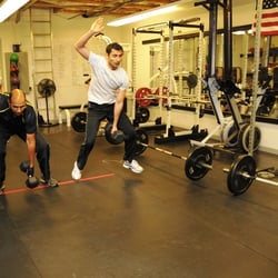 CrossFit Silicon Valley - Sunnyvale - Dumbbell Rodeo - Kiran taking off!!