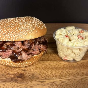La Matcha Cafe - Pulled pork sandwich - Coffee & Tea Near Me - Burlingame, California