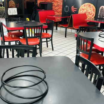Rihanas Pizza & Wings - Inside dining - Pizza Near Me - Phoenix, Arizona Rihanas Pizza & Wings - Inside dining - Pizza Near Me - Phoenix, Arizona