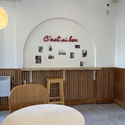 Cafe C'est Si Bon