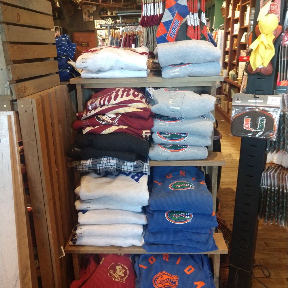 Cracker Barrel Old Country Store - Colleg apparel - American Near Me - Fort Pierce, Florida Cracker Barrel Old Country Store - Colleg apparel - American Near Me - Fort Pierce, Florida