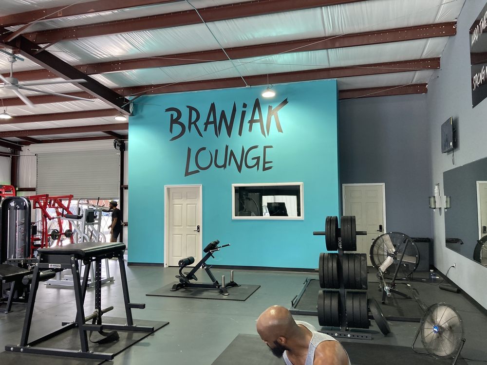 BRANIAK GYM Updated October 2024 14 Photos & 13 Reviews 2040