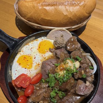 NEP Cafe - Irvine - filet mignon Banh Mi Chao with baguette on the side - Breakfast & Brunch Near Me - Irvine, California NEP Cafe - Irvine - filet mignon Banh Mi Chao with baguette on the side - Breakfast & Brunch Near Me - Irvine, California