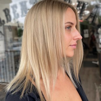 Bubbles and Blonde - Blonde Hair - Hair Stylists Near Me - Vista, California