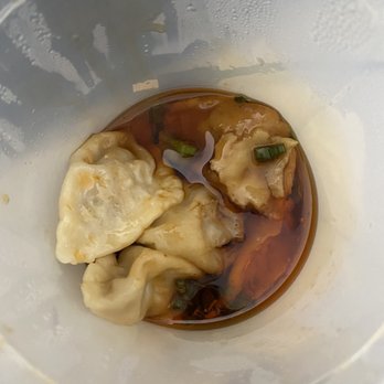 Hing Kee Restaurant - Dumplings in Szechuan Red Chili Oil Sauce - Vietnamese Near Me - Chicago, Illinois Hing Kee Restaurant - Dumplings in Szechuan Red Chili Oil Sauce - Vietnamese Near Me - Chicago, Illinois