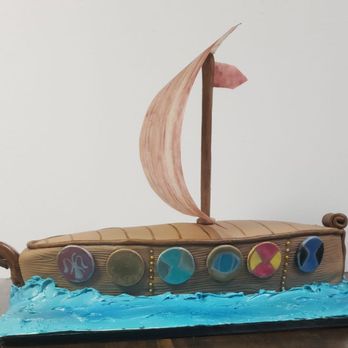 The Painted Owl Bakery - Viking wedding cake - Bakeries Near Me - Independence, Kansas