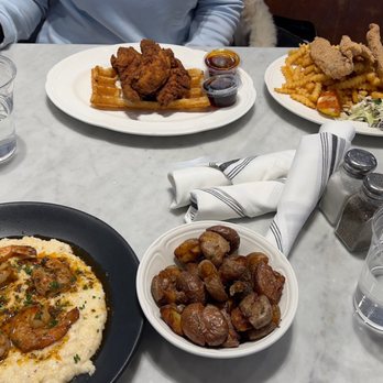 Roux Diner - Breakfast & Brunch Near Me - Chicago, Illinois