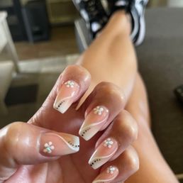 First time at this nail shop. It's close to my house. Well I am happy I came into this spot. I love my nails