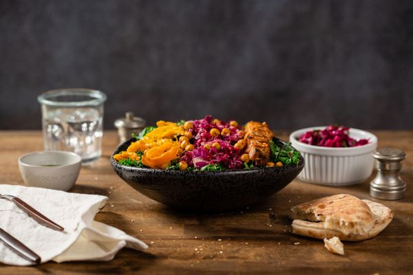 Roti Mediterranean Bowls. Salads. Pitas. by null