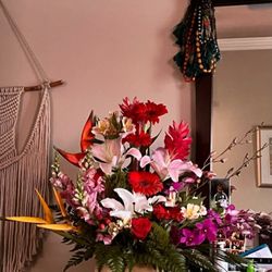 Century Flowers - Mixed Flower Basket (BK032)