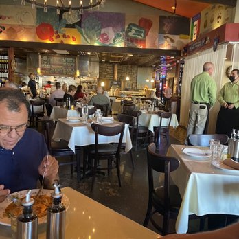 Piazza Gavi - Dining room - Italian Near Me - Tucson, Arizona Piazza Gavi - Dining room - Italian Near Me - Tucson, Arizona