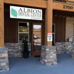 Albion Dental Center - Storefront