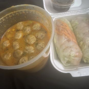 Simply Thai Restaurant - Spring wrap lettuce and Tom Kah soup made with coconut milk mushrooms floating - Thai Near Me - Florissant, Missouri