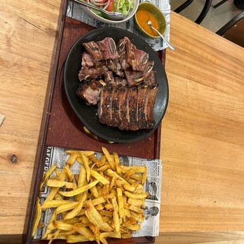 La Galiciana - Churras Mixto - Gastropubs Near Me - Santiago de Compostela, C La Galiciana - Churras Mixto - Gastropubs Near Me - Santiago de Compostela, C