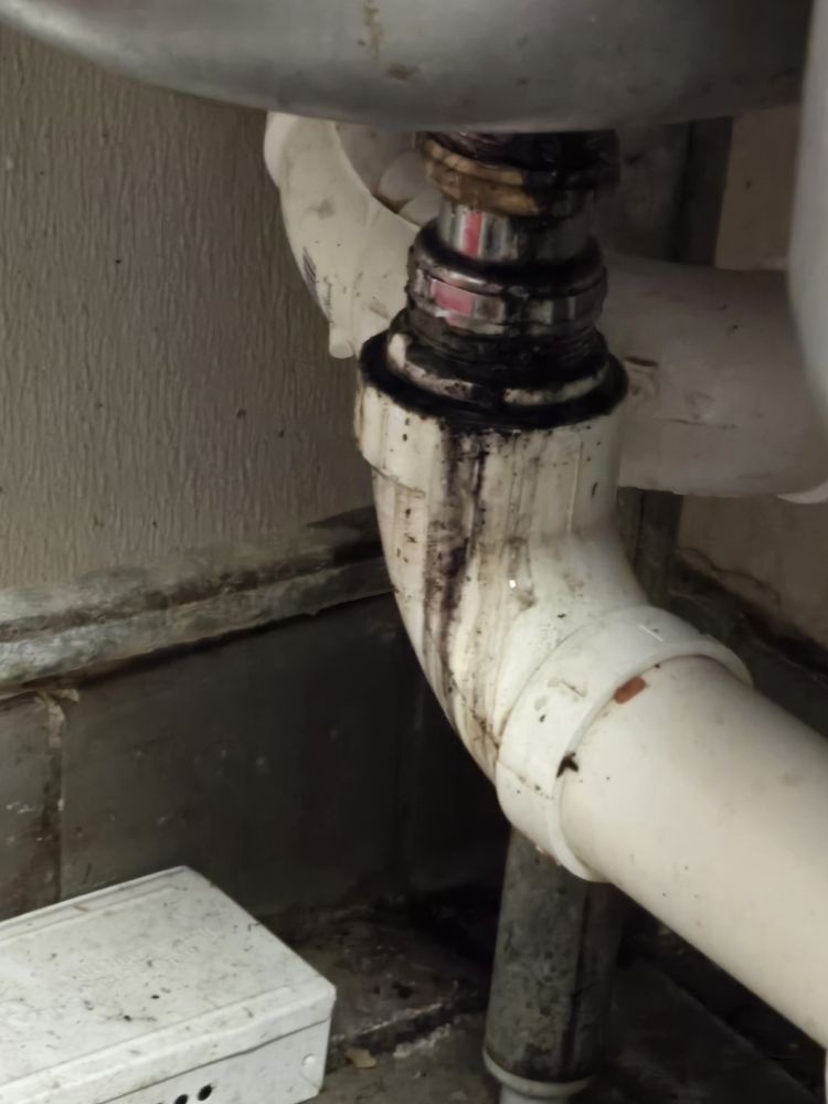 Slide of Backroad Plumbing & Drain Cleaning