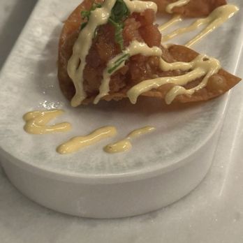 Ato Hand Roll Bar - Spicy tuna on crispy chips - Japanese Near Me - Fullerton, California