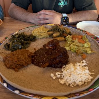 Injera & Beyond - Veggie Combo with Doro Wat - Ethiopian Near Me - Cedar Park, Texas