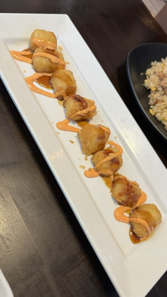 Food from Momoya - Ramen and Sushi