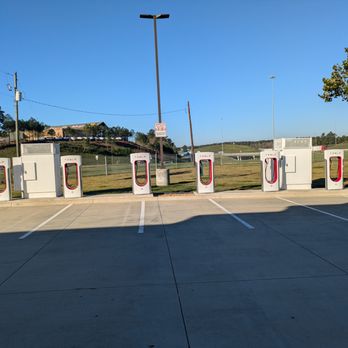 Tesla Supercharger - Tesla Supercharger, Leeds - EV Charging Stations Near Me - Leeds, Alabama