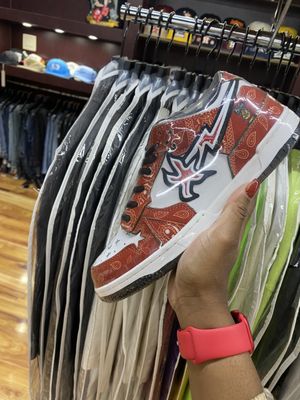 The Closet HTX by null