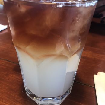 Oakland Grill - Ice tea and lemonade aka Arnold Palmer - Breakfast & Brunch Near Me - Oakland, California Oakland Grill - Ice tea and lemonade aka Arnold Palmer - Breakfast & Brunch Near Me - Oakland, California
