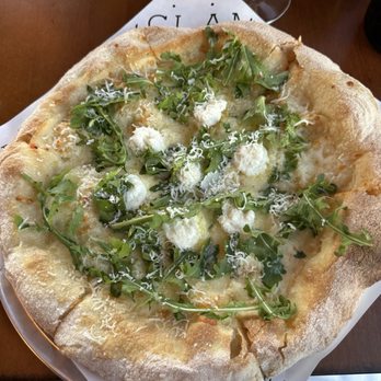 Osteria Amici - Quattro Formaggi - Wine Bars Near Me - Elkhart, Indiana