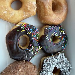 I ordered a chocolate iced walnut and they replaced it with a sprinkle without asking.