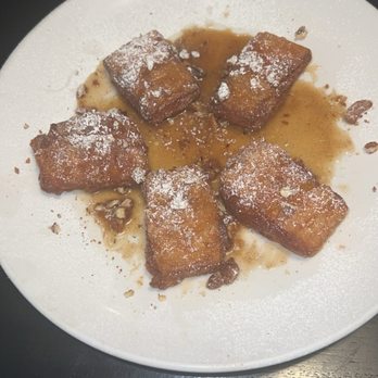 Sugar Grits - Praline beignets - Diners Near Me - Memphis, Tennessee