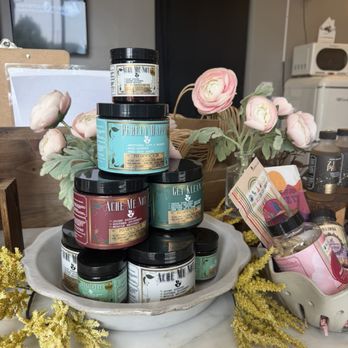 Kratom Kava Bar - Display - Vitamins & Supplements Near Me - Costa Mesa, California Kratom Kava Bar - Display - Vitamins & Supplements Near Me - Costa Mesa, California