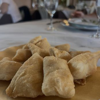 Le Meraviglie - Fried dough - Pizza Near Me - Camaiore, LU