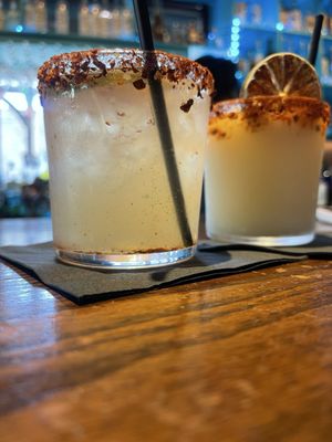 Chapulín Cantina by null