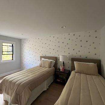 Wall Pro 7 - Wallpapering Near Me