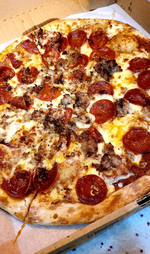 CARMELLAS PIZZA GRILL Updated September 2024 96 Photos & 85 Reviews