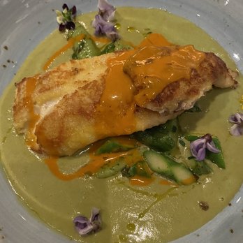 District Table and Bar - New American Near Me - Stuart, Florida