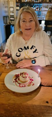 Hickory & Ash by null