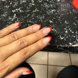 Solar Nails and Spa Sulphur Springs - red tips w santa hat